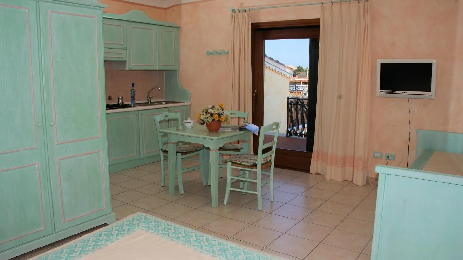 Ξενοδοχείο με διαμερίσματα Residence Riva Azzurra Cannigione