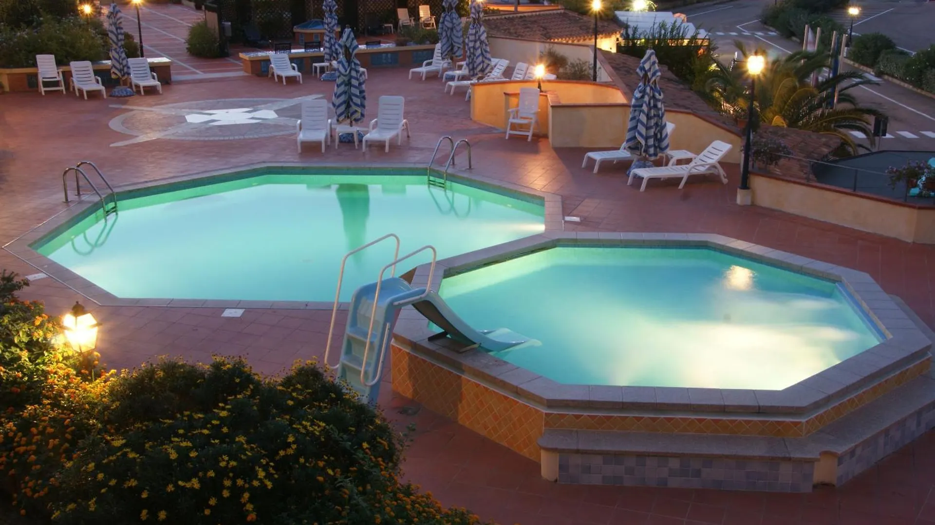 Residence Riva Azzurra Cannigione Ιταλία