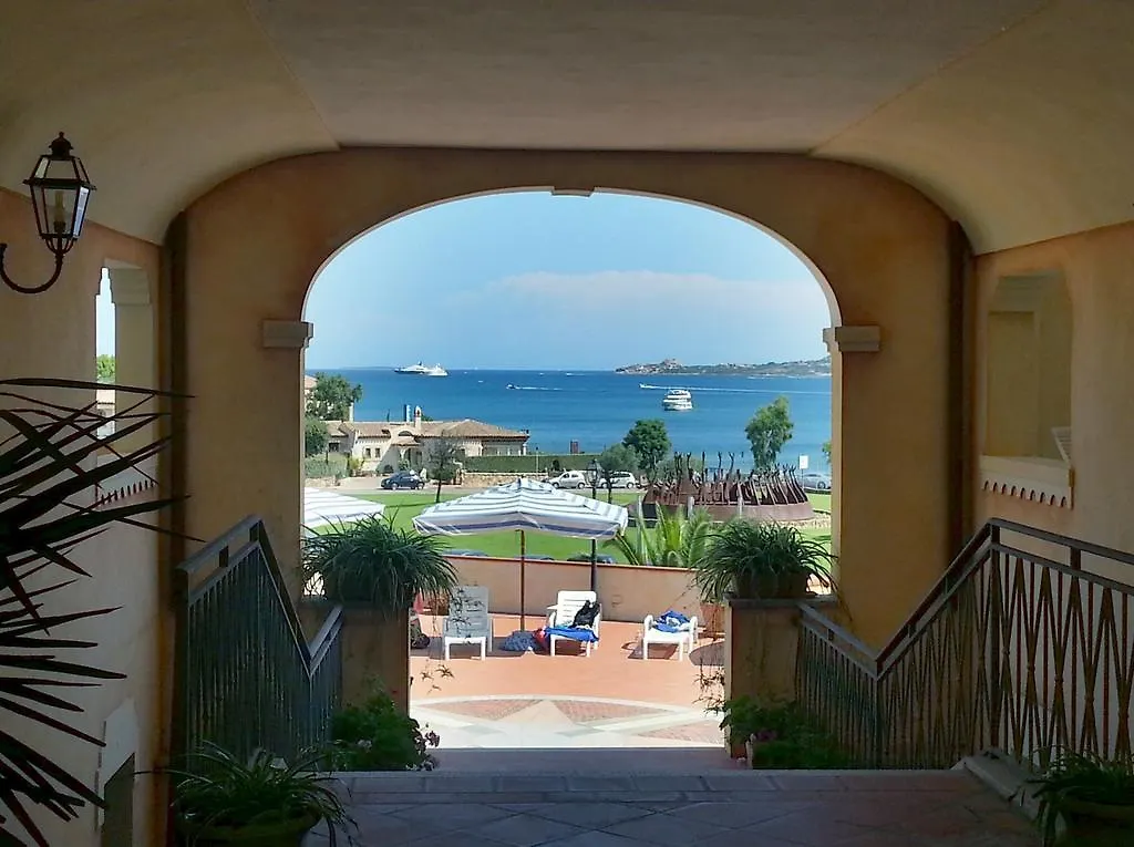 *** Ξενοδοχείο με διαμερίσματα Residence Riva Azzurra Cannigione Ιταλία