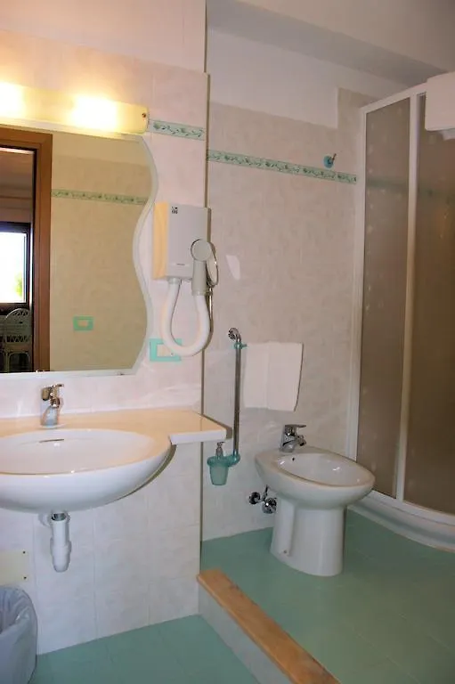 *** Aparthotel Residence Riva Azzurra Cannigione Italy