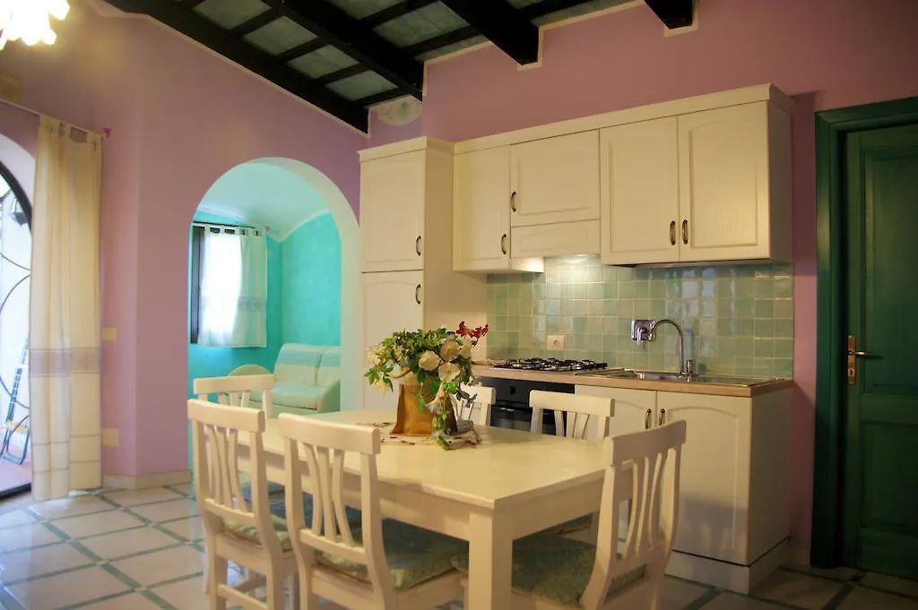 Residence Riva Azzurra Cannigione Aparthotel