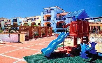 Residence Riva Azzurra Cannigione 3*,