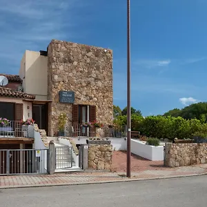 The Square Depandance Bed & Breakfast